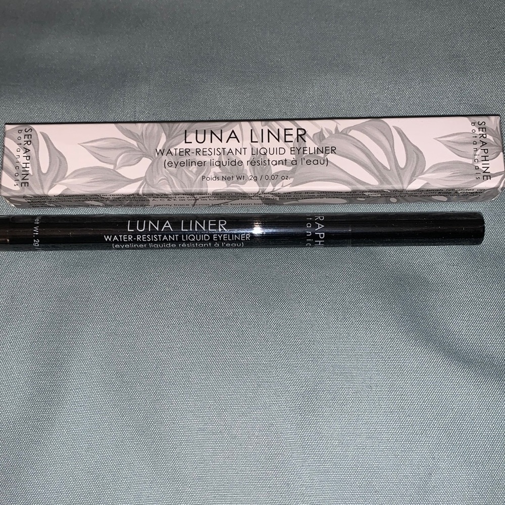 Seraphine Luna liner- Water resistance liquid eye liner
